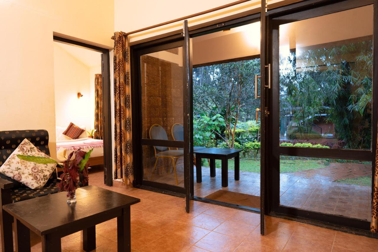 Falling Waters Munnar Exterior photo