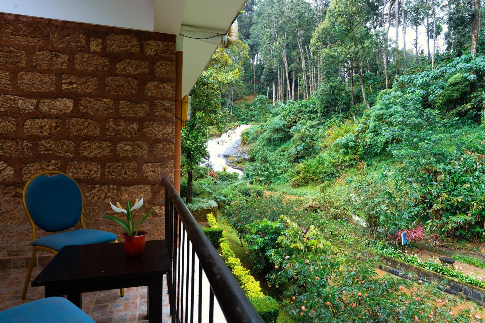 Falling Waters Munnar Exterior photo