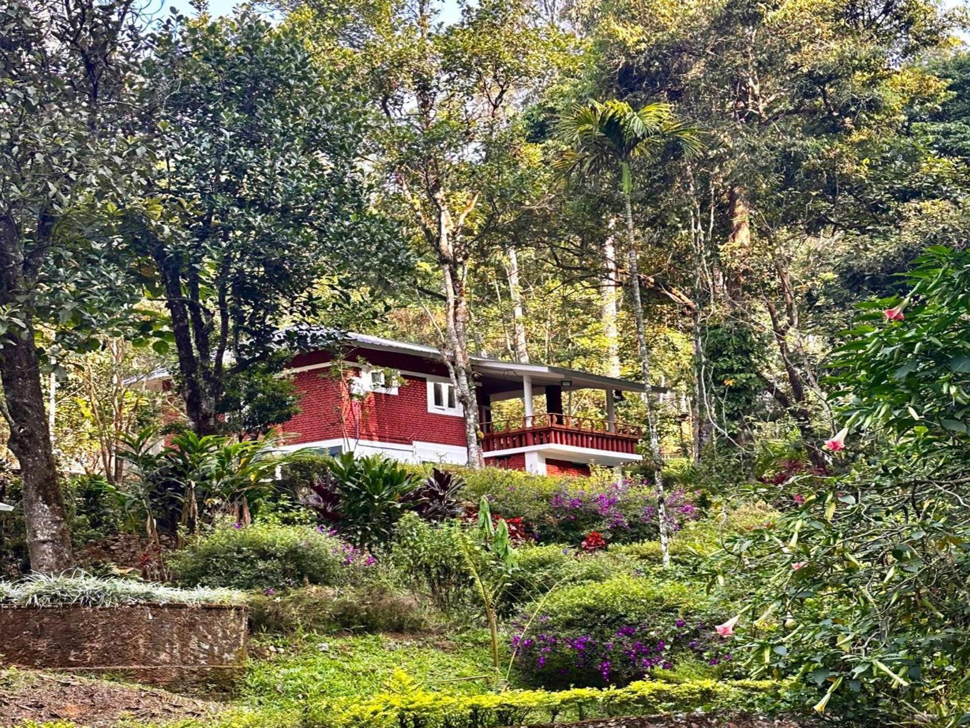 Falling Waters Munnar Exterior photo